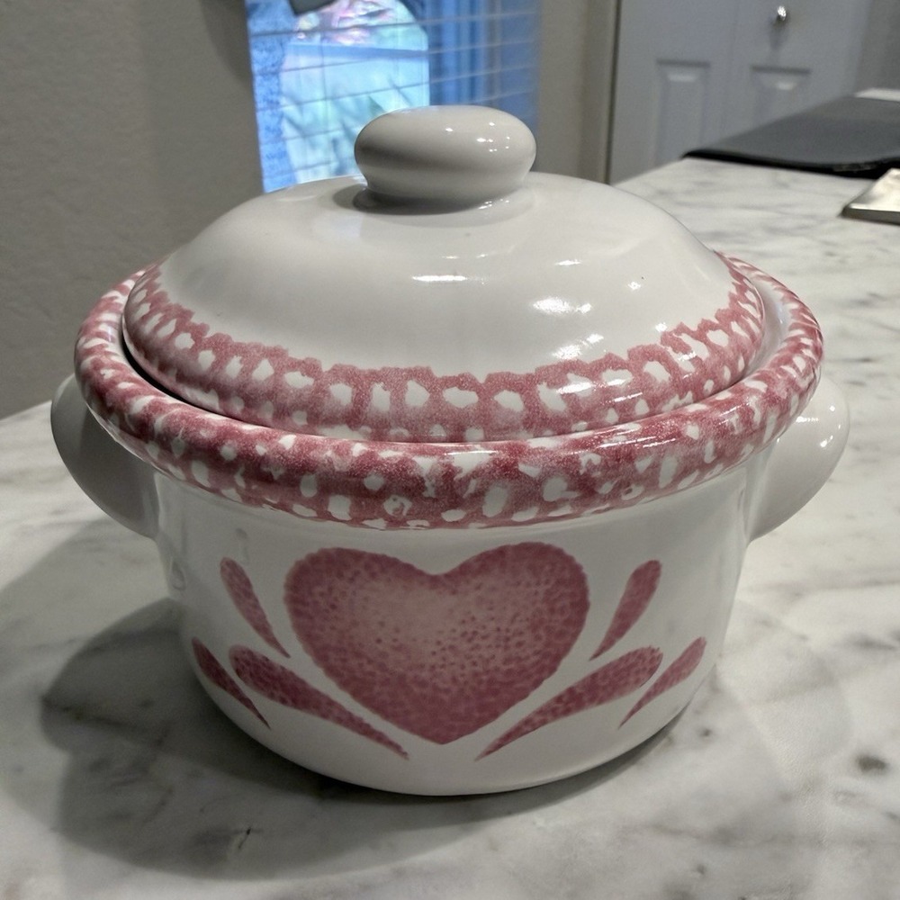 Vintage Style Ceramic Mini Crock with Lid White Pink Heart Sponge Paint Decor